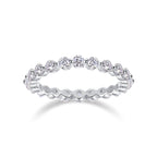 Anillo Eternity con Moissanitas Redondas — Brillo Tipo Diamante en Plata