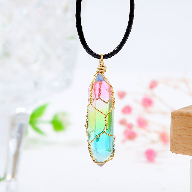 Collar de Cristal Transparente Multicolor — Diseño Geométrico y Estilo Natural