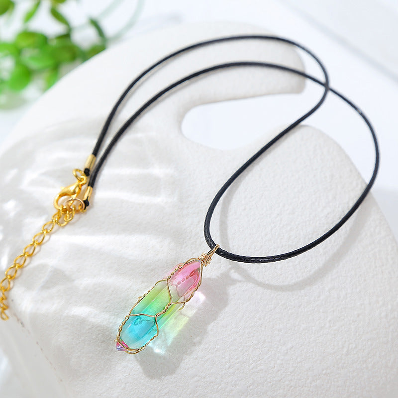 Collar de Cristal Transparente Multicolor — Diseño Geométrico y Estilo Natural