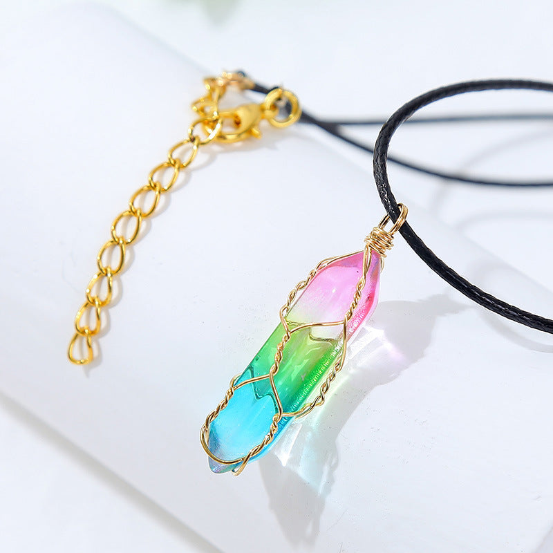 Collar de Cristal Transparente Multicolor — Diseño Geométrico y Estilo Natural