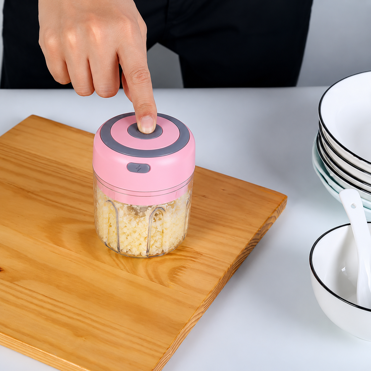 Picadora Eléctrica Mini Inalámbrica — Ajo, Jengibre y Vegetales | 250ml, Carga USB