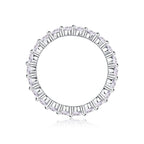 Anillo Eternity con Moissanitas Redondas — Brillo Tipo Diamante en Plata