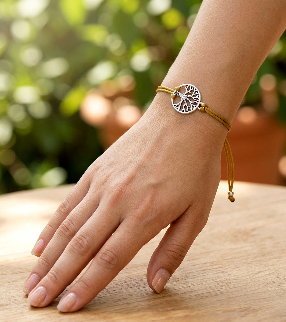 Pulsera Ajustable Árbol de la Vida — Tejido Artesanal con Cordón de Cera