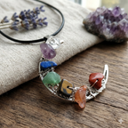 Collar Luna con Piedras de 7 Chakras — Estilo Bohemio